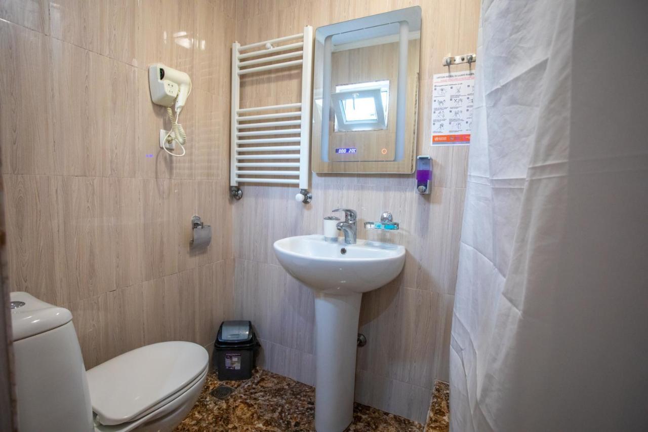 Hotel Mkudro Кутаїсі Екстер'єр фото
